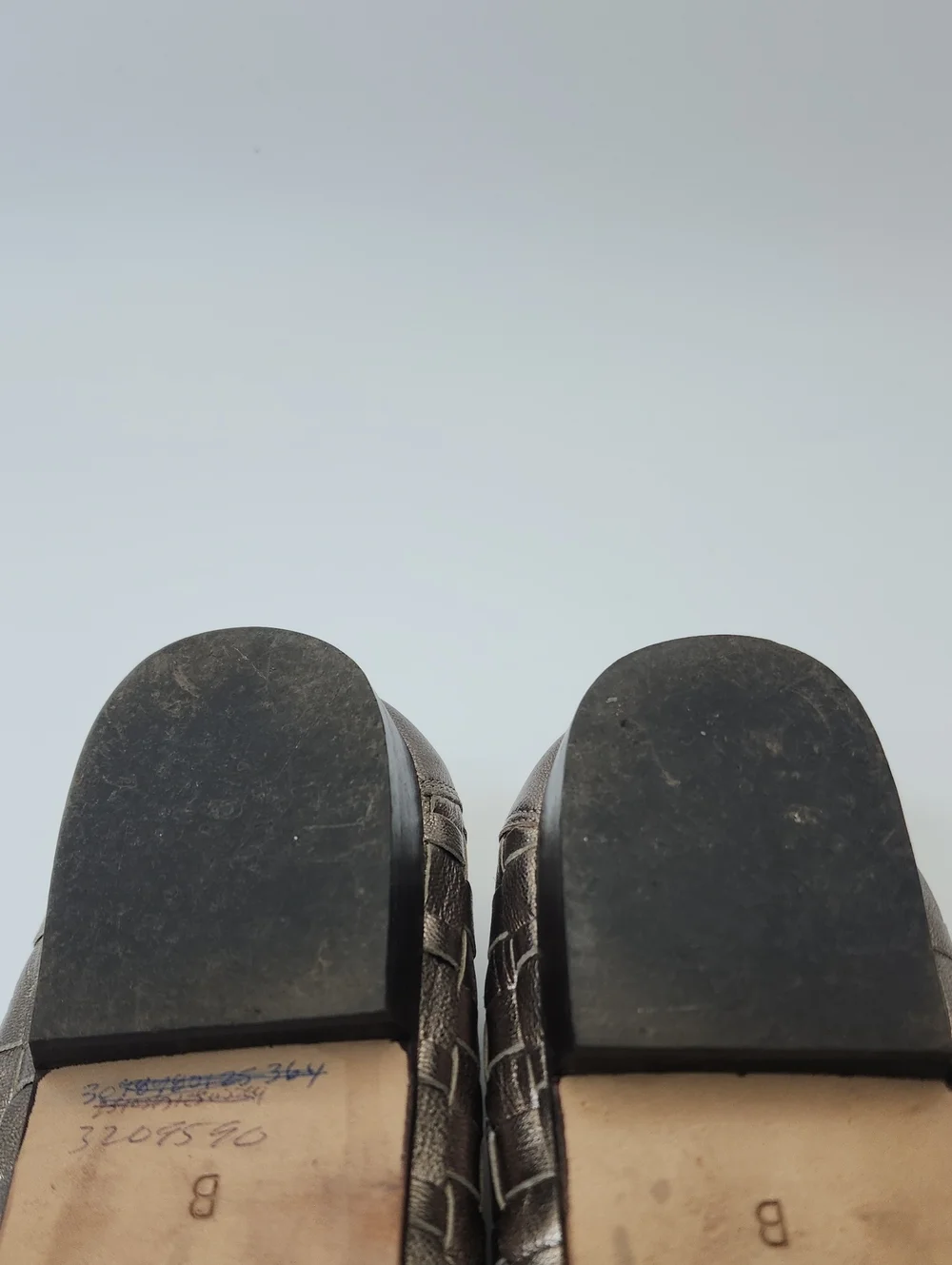 Amalfi Made in Italy Silver Leather Woven Flats Size 9.5